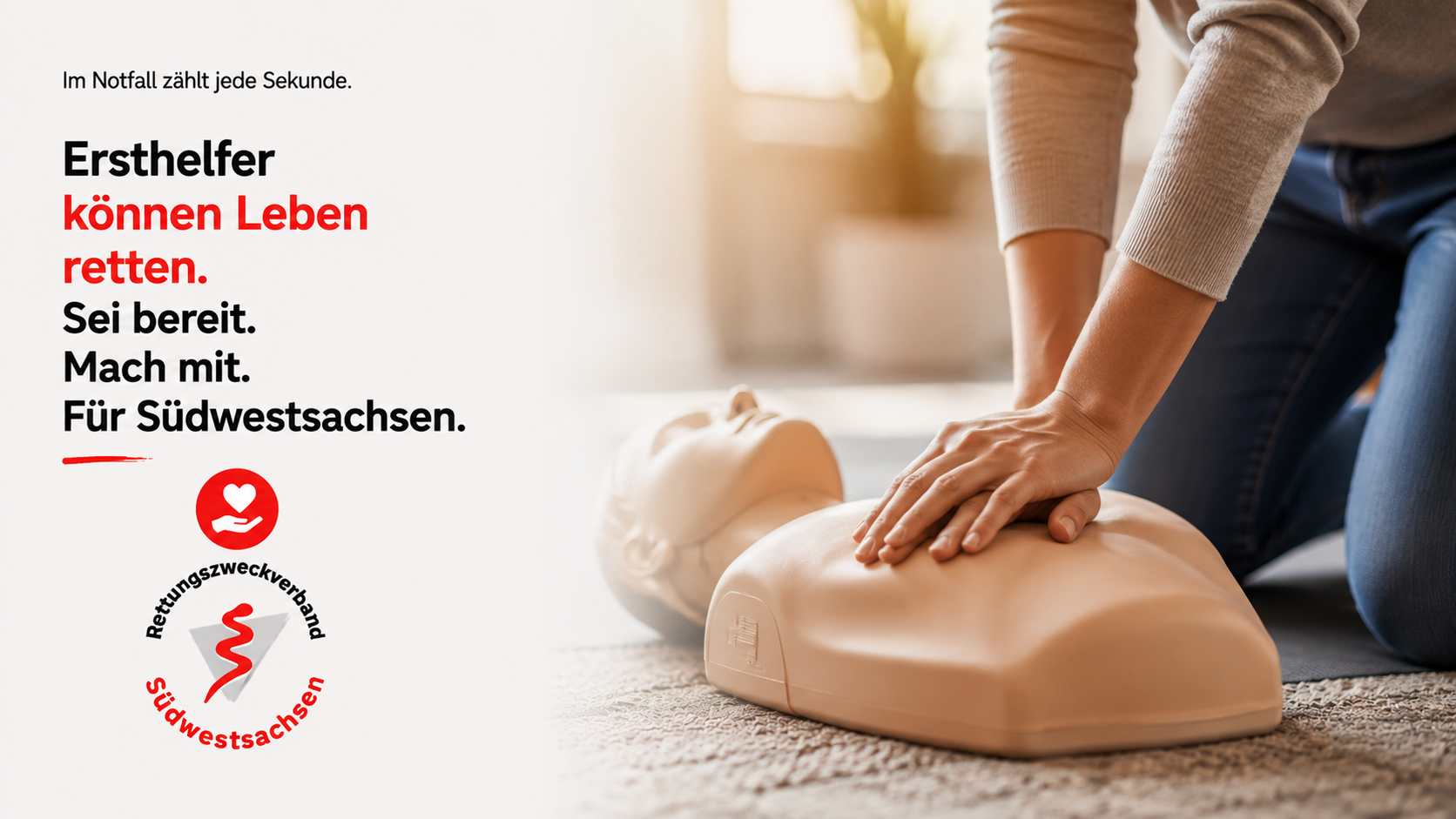 Ersthelfende üben die Wiederbelebung